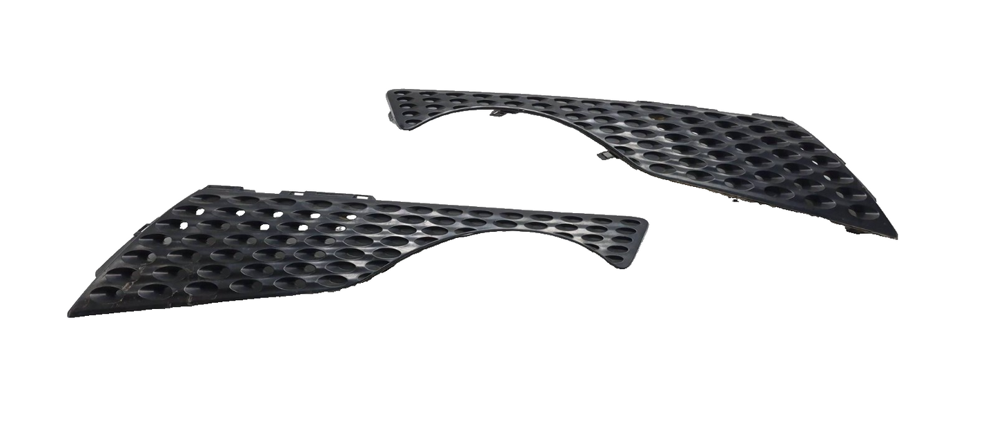 2011 Nissan Juke Juke Front Bumper Grill OEM