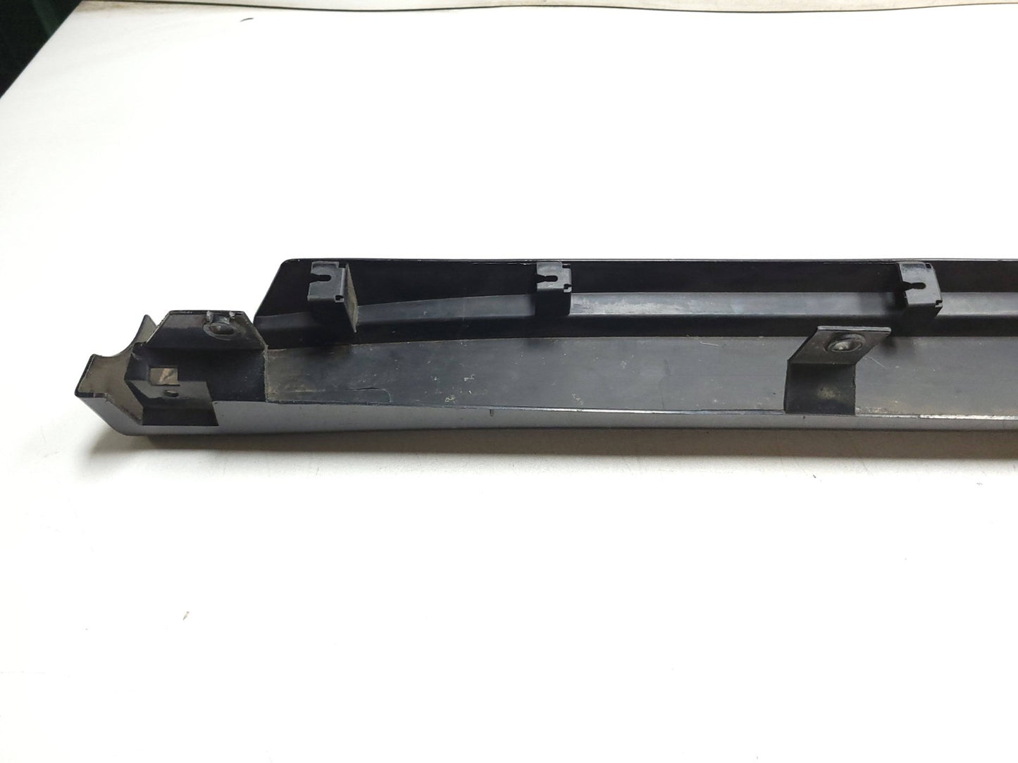 2009 Nissan Altima Skirt Rocker Panel Molding Left Driver Side OEM
