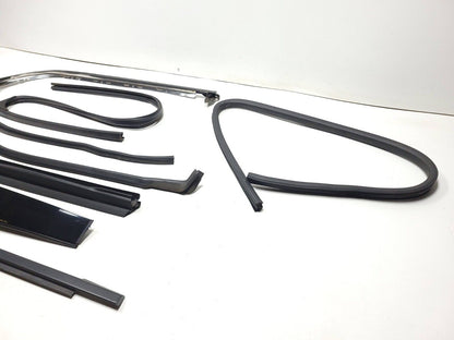 13-16 GMC Acadia Door Molding Belt Weather Strip Rear Passenger Side Right OEM