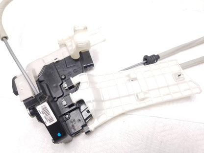 2014 - 2019 Kia Soul Door Lock Actuator Rear Passenger Side Right OEM