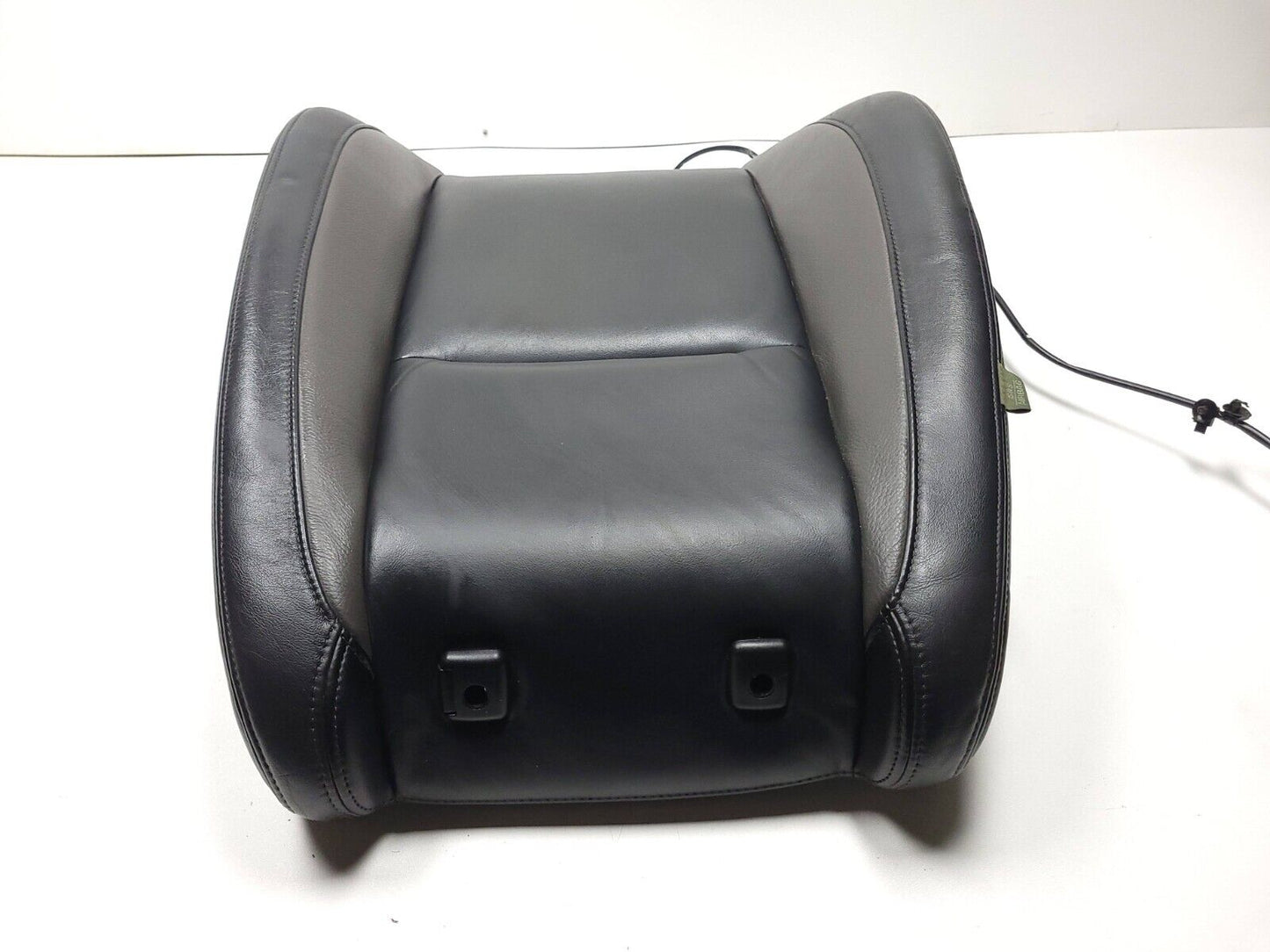 2010 - 2015 Mazda Cx-9 Front Right Passenger Seat Back Backrest Upper OEM