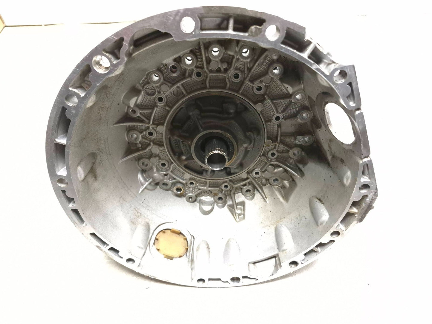 2010 Mercedes-benz R 350 Automatic Transmission Bell Housing With Oil Pump OEM