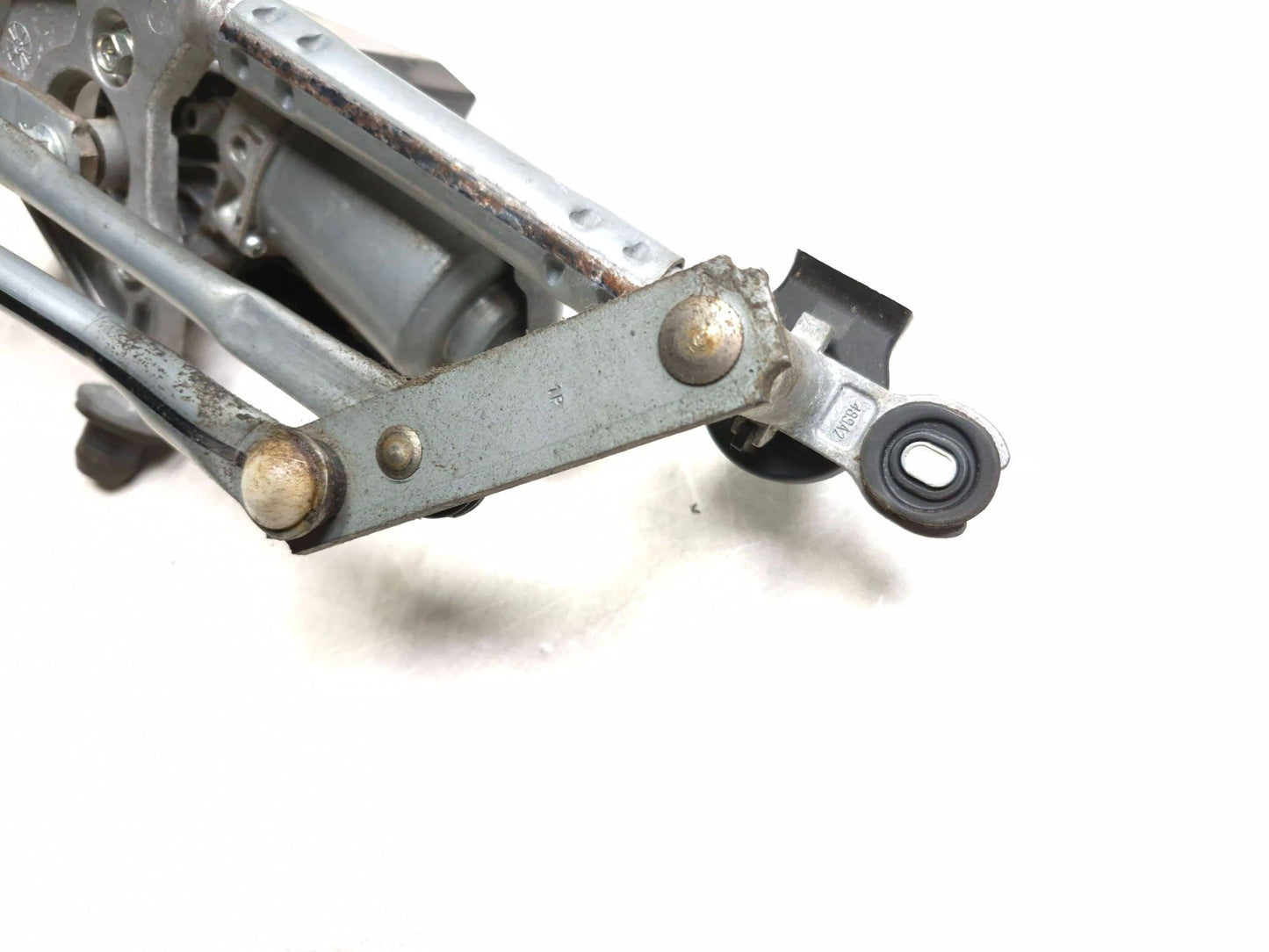 2013 Fiat 500 Turbo Windshield Wiper Motor W/ Linkage OEM