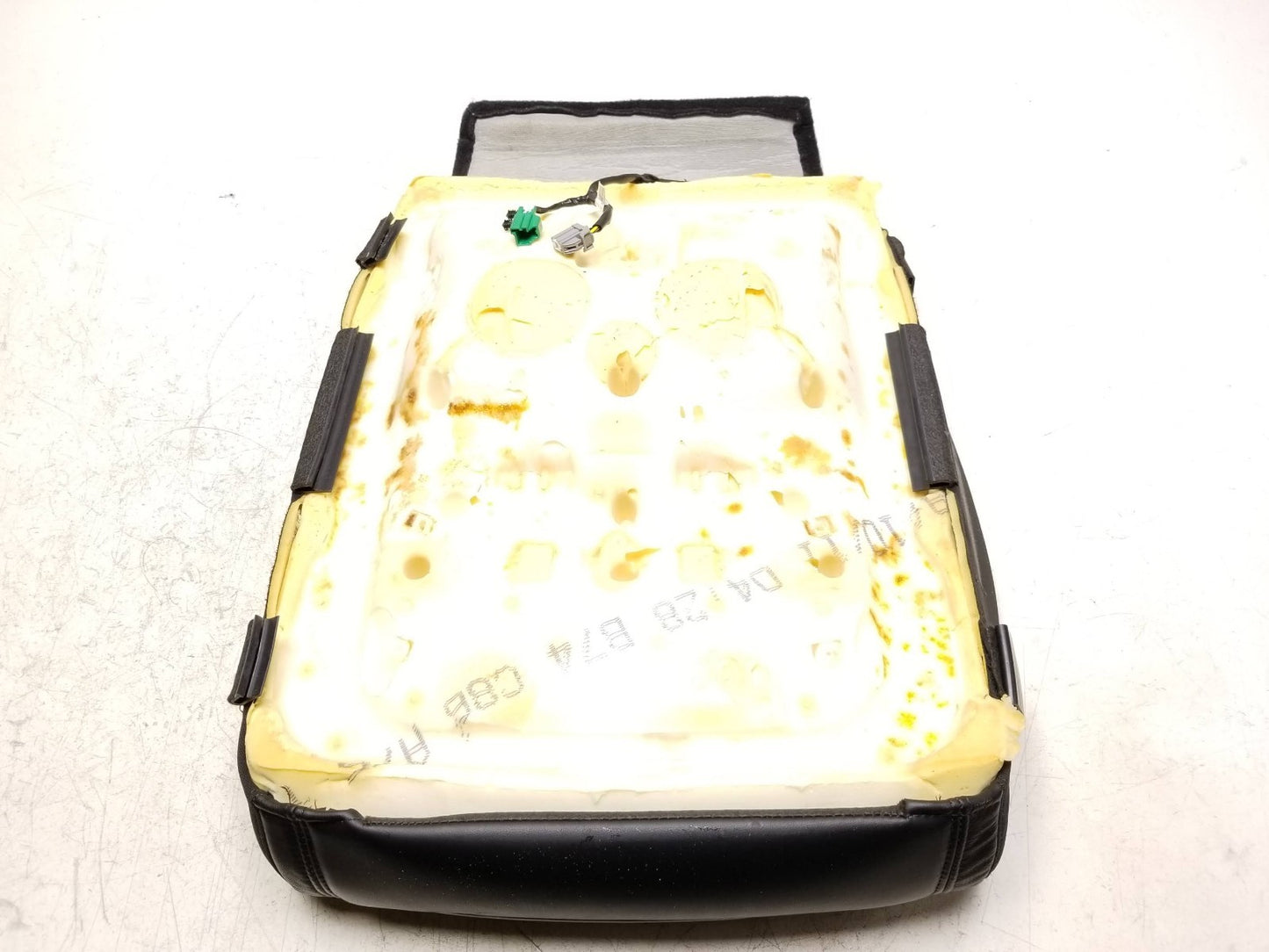 2012 Jeep Grand Cherokee Front Seat Lower Cushion Driver Side Left OEM
