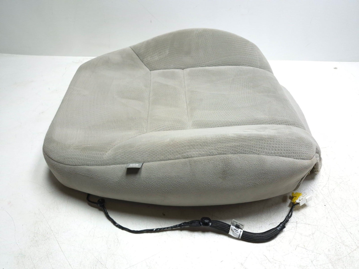 2016 Dodge Grand Caravan Front Upper Seat Cushion  Passenger Side OEM