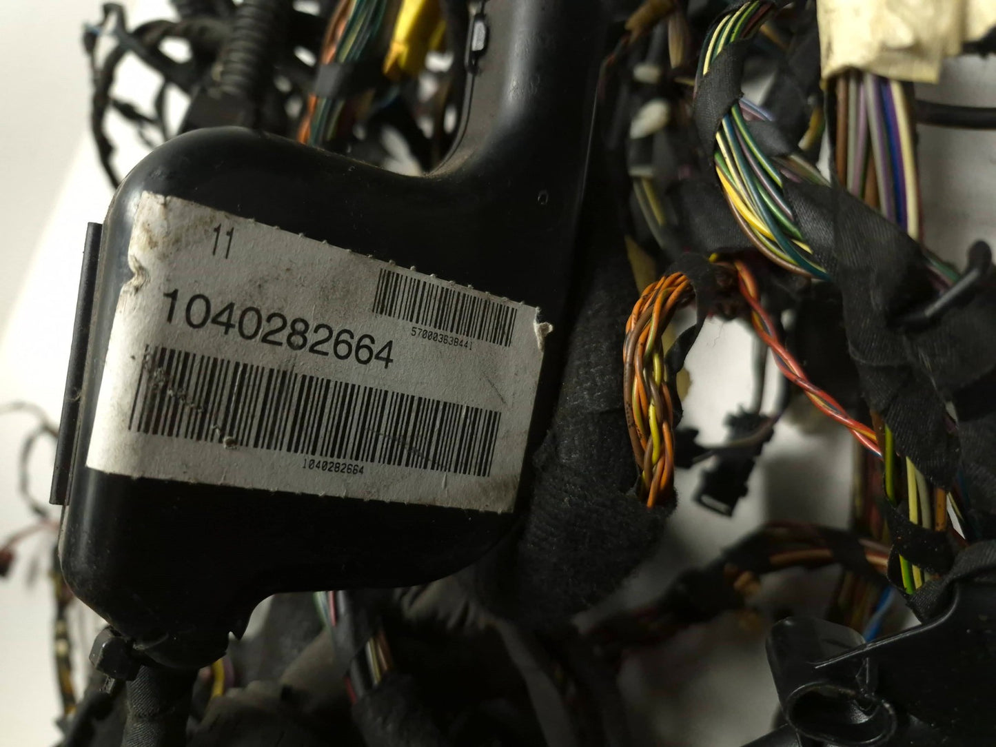 2011 Volkswagen Tiguan Interior Main Body Wire Harness W/ Fuse Box OEM