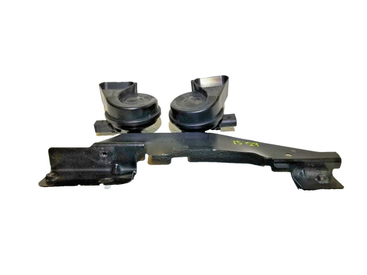 2015 Audi Q7 Horn Signal W/ Bracket OEM