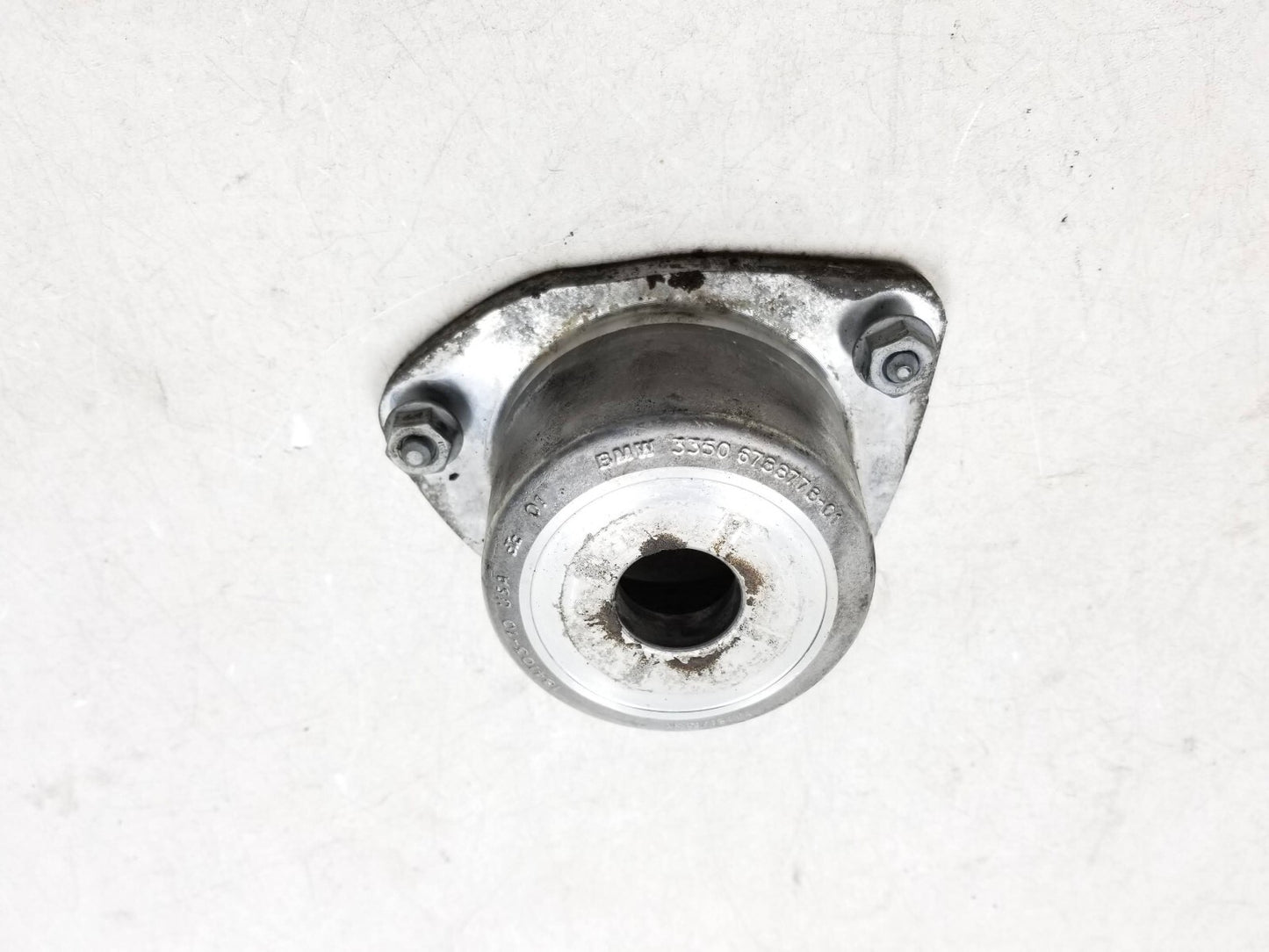 2007 - 2013 BMW X5 E70 Rear Shock Absorber Support OEM