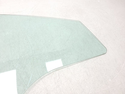 12-17 Hyundai Accent Front Pass Side Right Door Window Glass Without Solar OEM