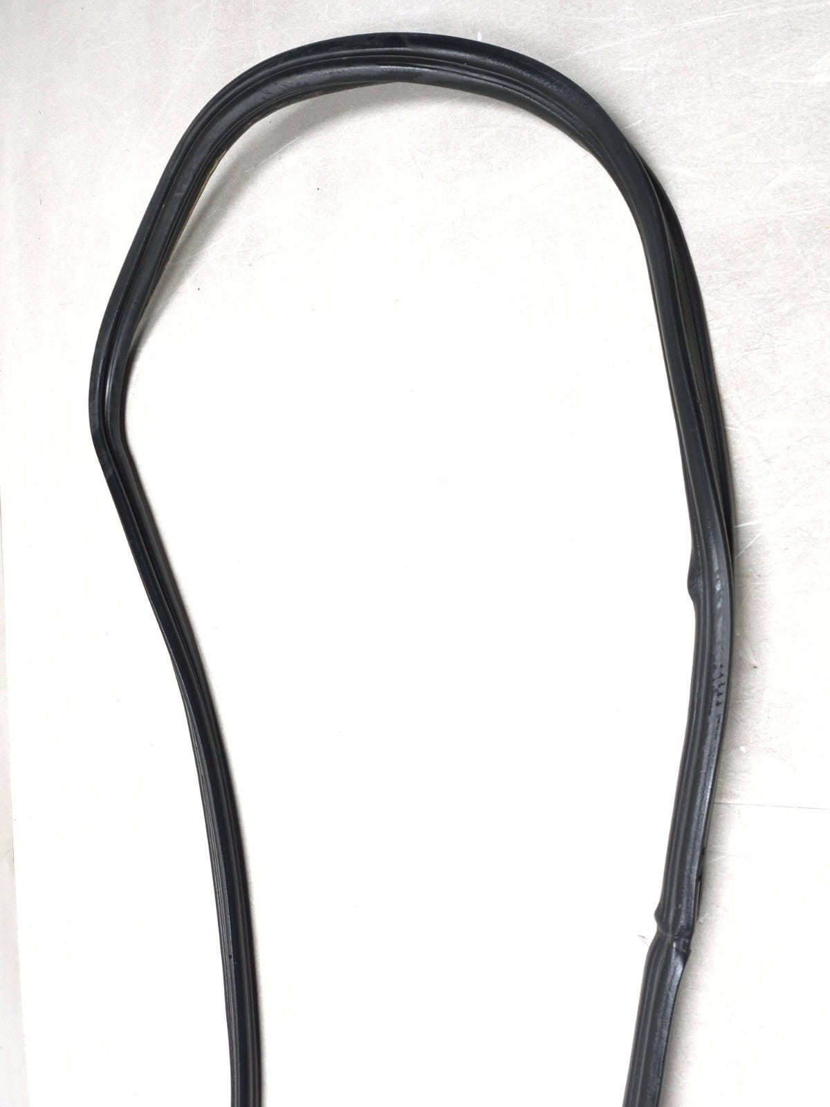 2018 Chrysler 300 Trunk Lid Weatherstrip Seal OEM