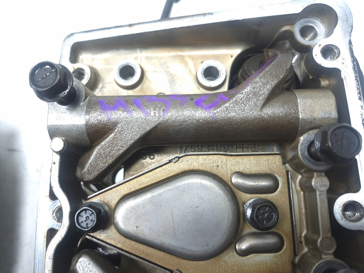2016 Harley Davidson Dyna Street Bob Fxdb Cylinder Head Front & Rear 103 OEM