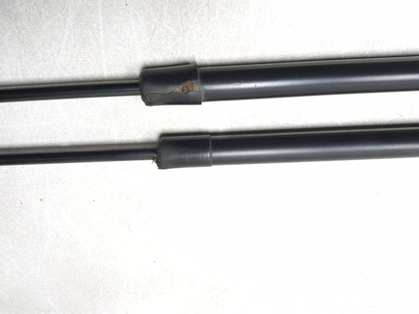 2013 Dodge Grand Caravan Liftgate Lift Shock Support Pair Oem✅