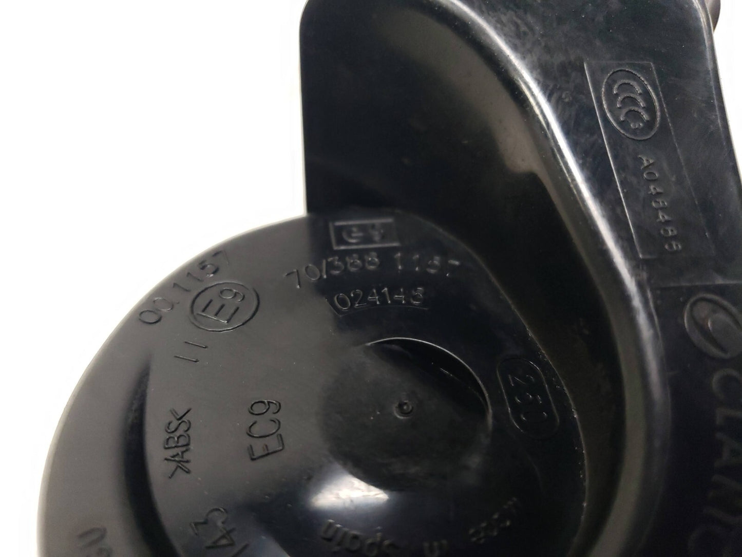 2011 BMW X5 E70 Horn Signal Low & Hige Tone 2 Pcs OEM