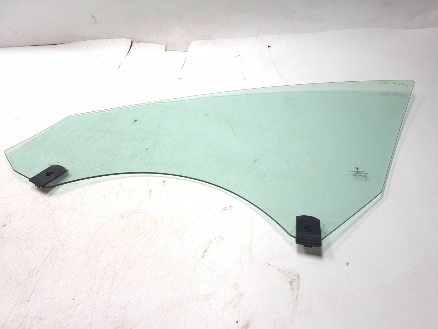 2019 Tesla Model 3 Front Door Window Glass Passenger Side Right OEM
