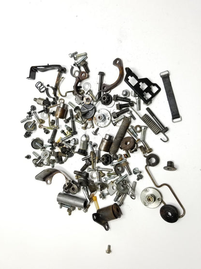 1990 Kawasaki Vn750 Vulcan Misc Chassis Bolts And Hardware OEM