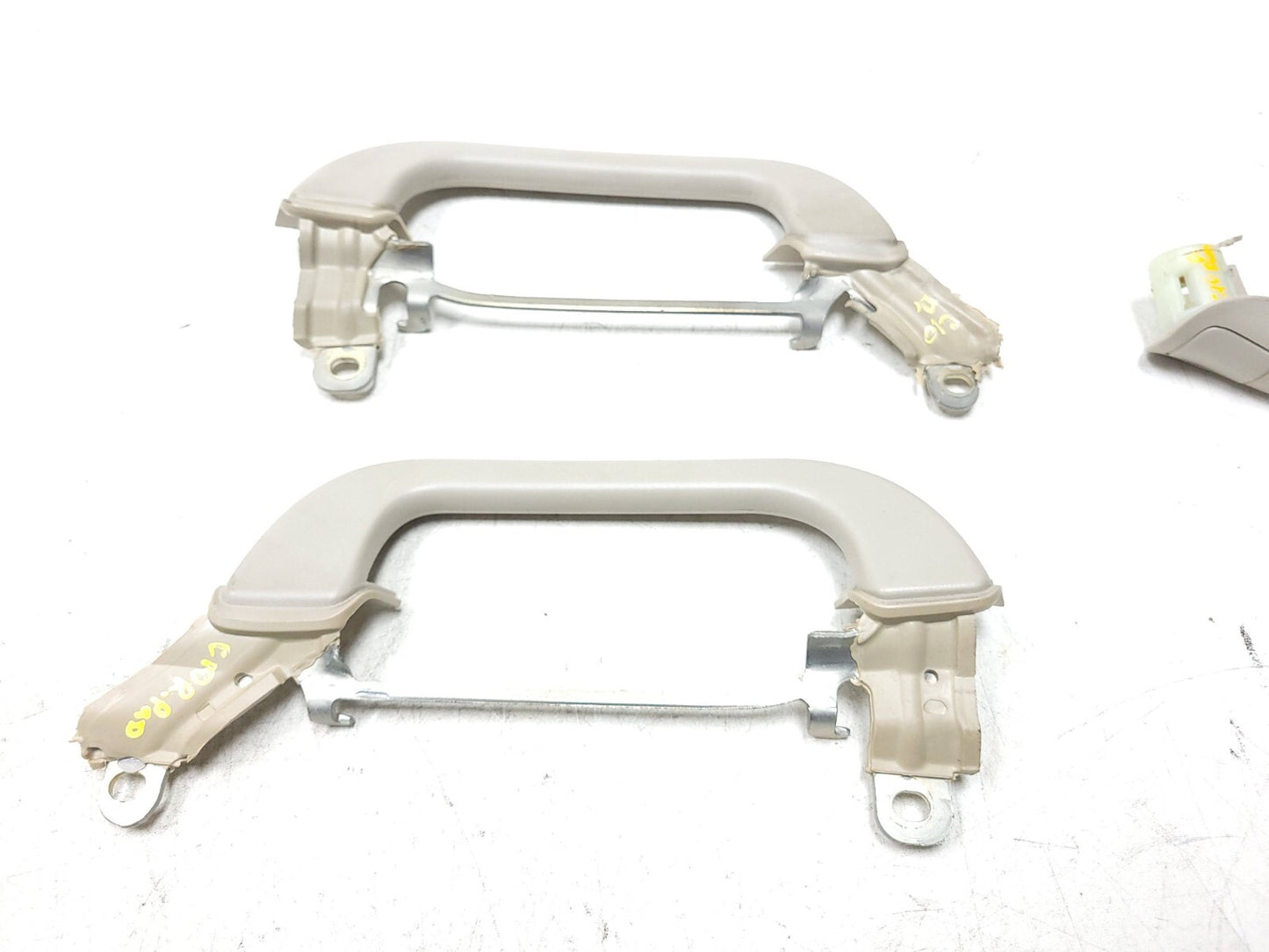 2010- 2014 Chevrolet Suburban Overhead Roof Grab Handle W/ Interior Grab Bar OEM