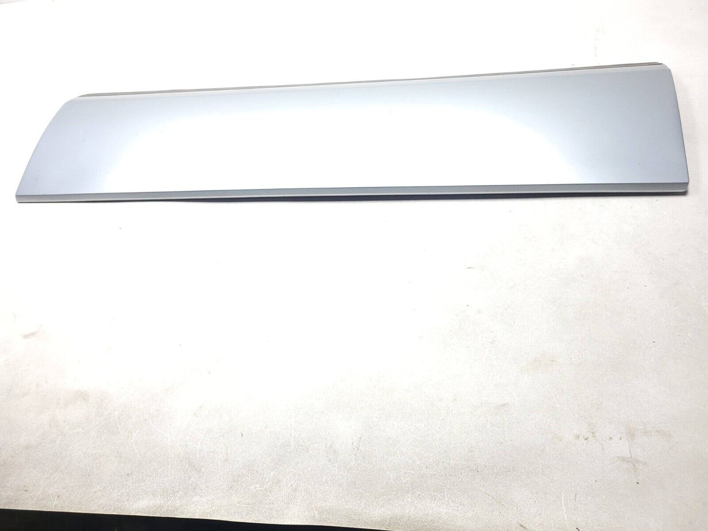 2006-2009 Range Rover Door Molding Front Passenger Side Right OEM
