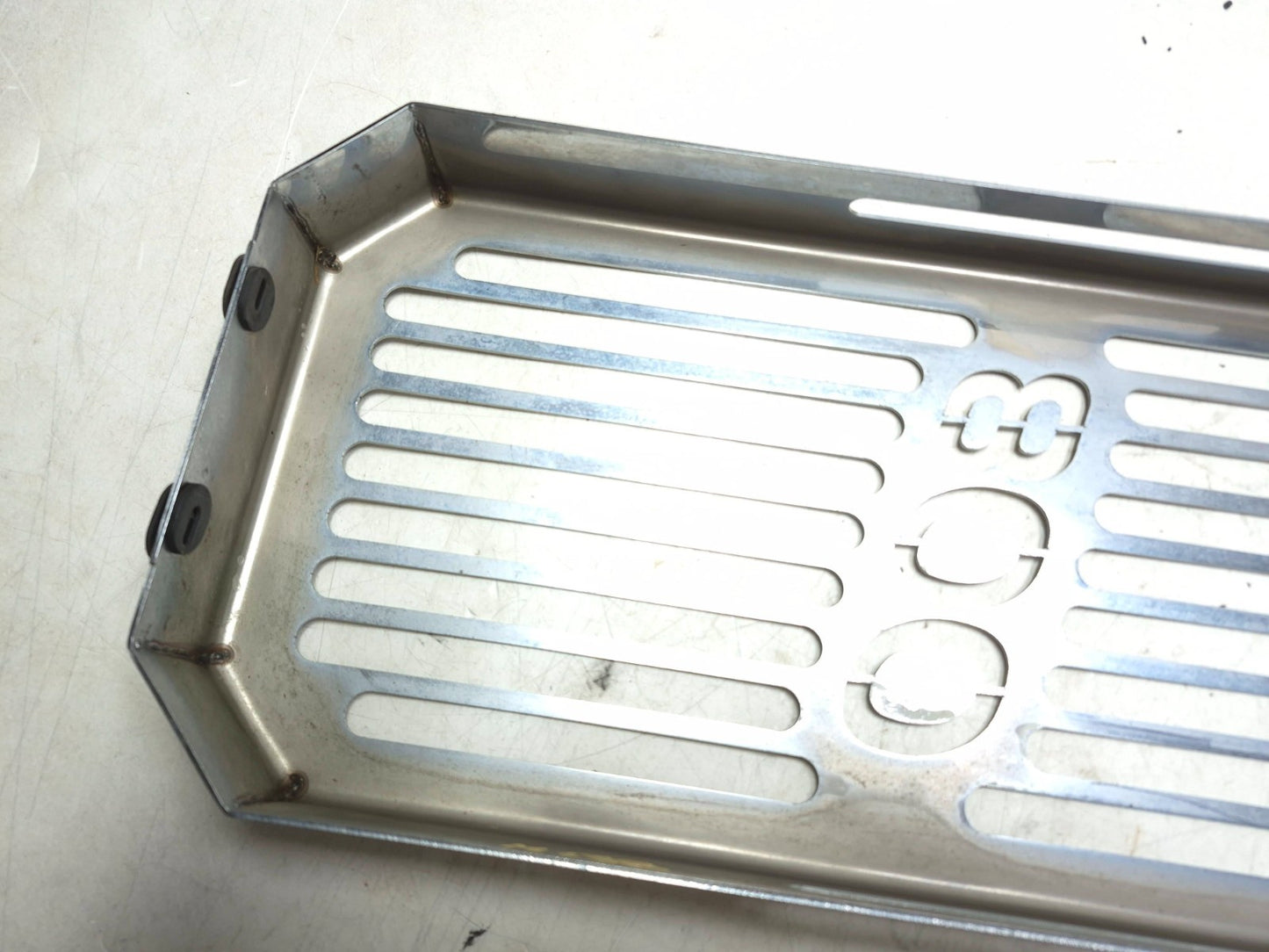2004 Suzuki Intruder Volusia Vl800 Radiator Cover Guard OEM