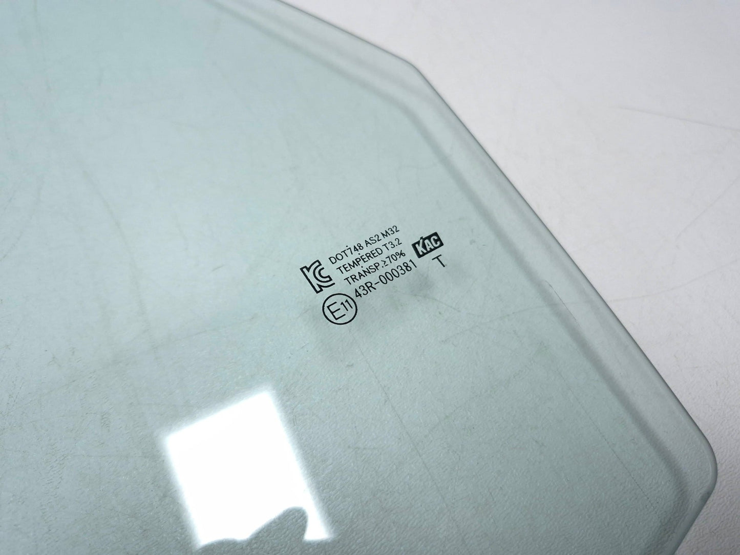 2014 Hyundai Accent Rear Left Door Window Glass OEM 83411-1r210