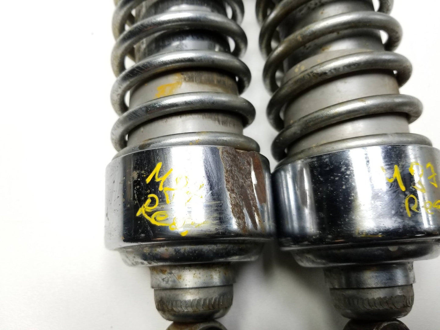 1990 Kawasaki Vn750 Vulcan Rear Shock Absorber Pair OEM