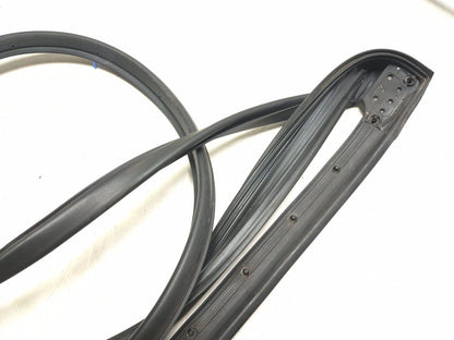 2018 Hyundai Sonata Rear Door Weatherstrip Seal Passenger Side Right 3pcs OEM