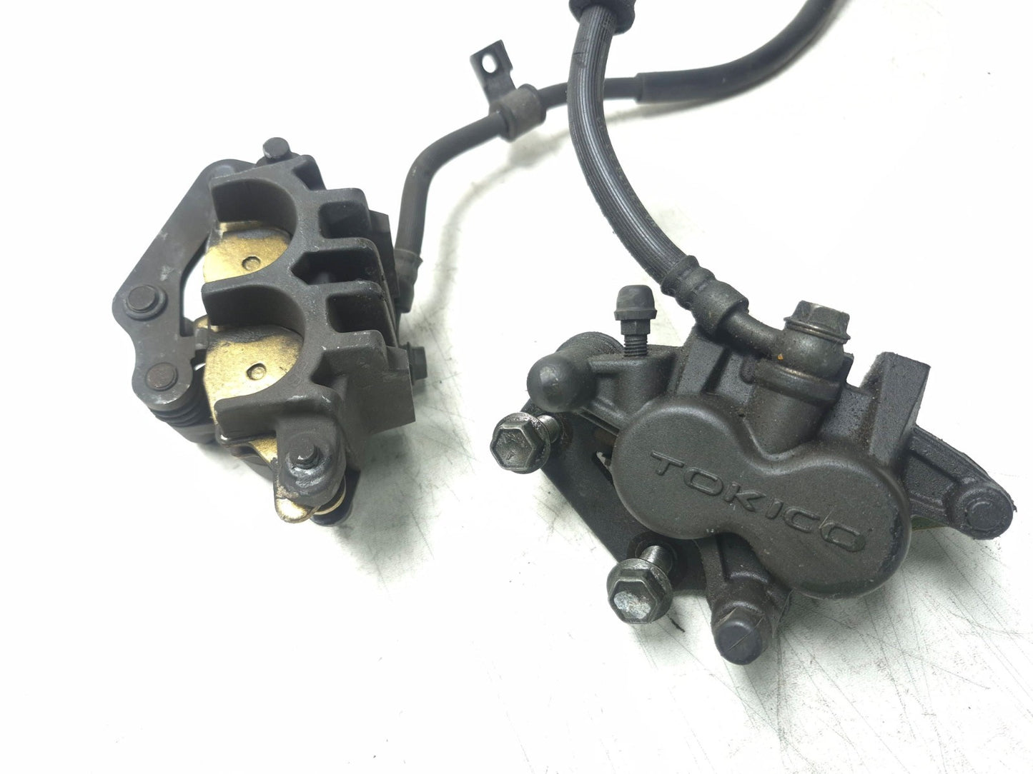 1999 Suzuki Katana 750 Gsx750f Front Brake Caliper Left & Right Pair OEM