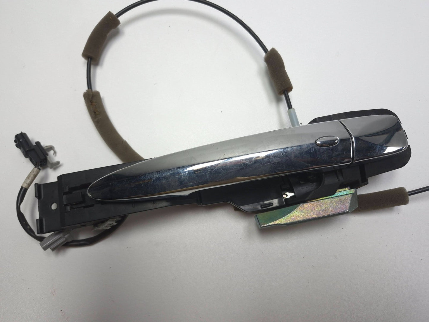 2012 Nissan Leaf Front Exterior Door Handle Passenger Side Right OEM