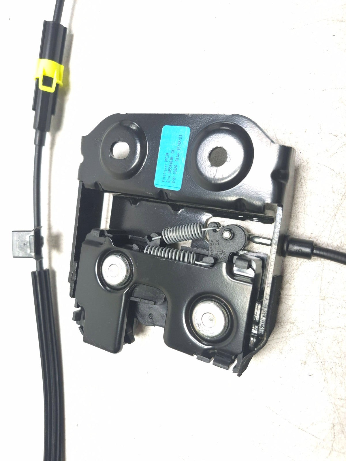 2024 Alfa Romeo Stelvio Rear Seat Down Fold Lock Passenger Side Right OEM