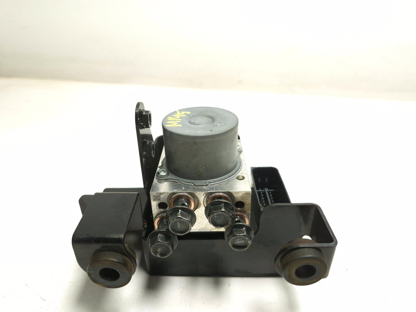 2017 Yamaha Yzf R3 ABS Pump Module OEM