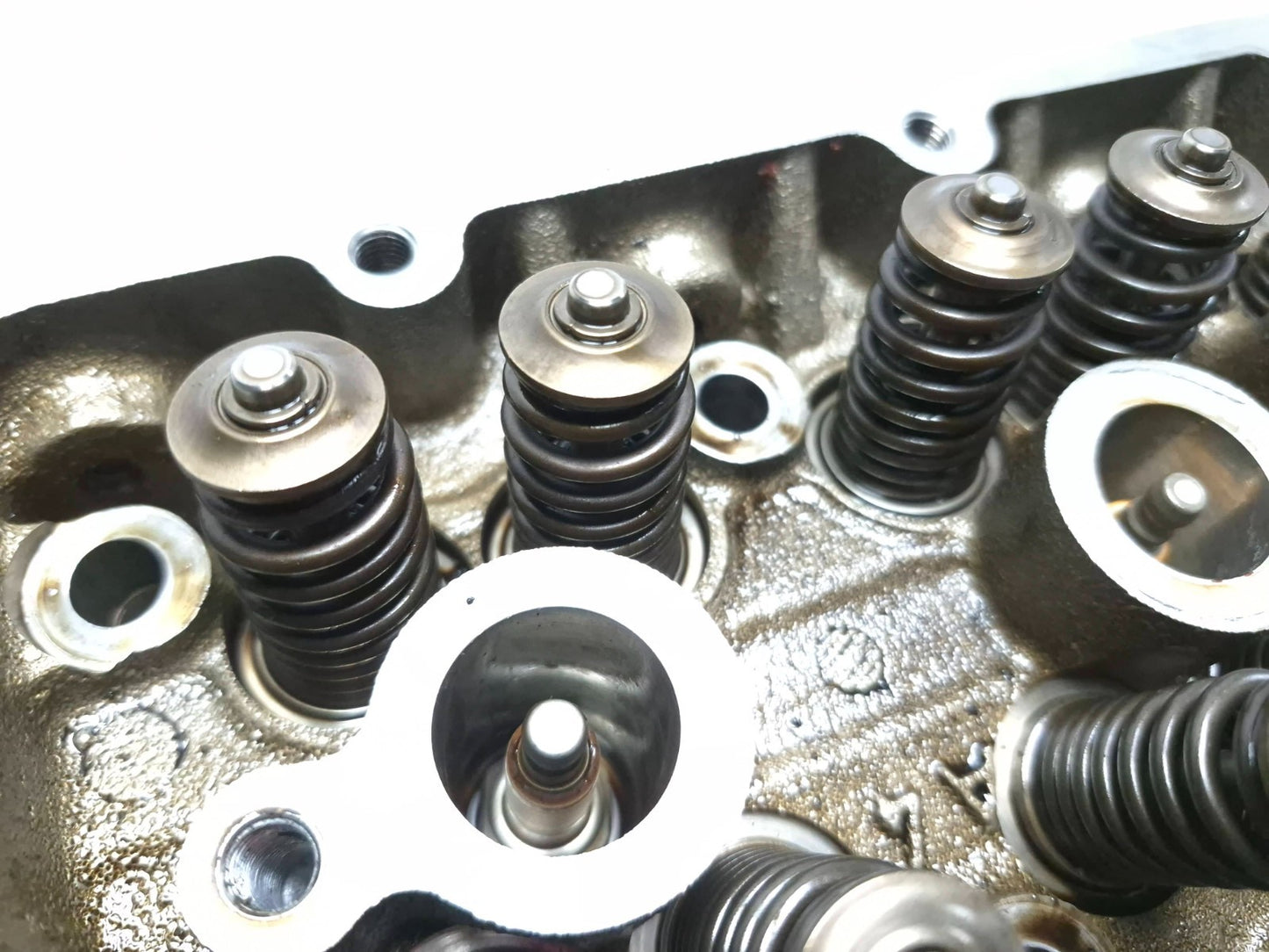 2014 Fiat 500l Engine Cylinder Head 55248278 OEM
