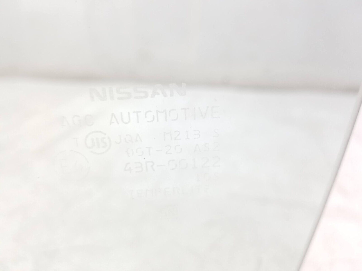 2011-2017 Nissan Juke Door Window Glass Rear Driver Side Left OEM