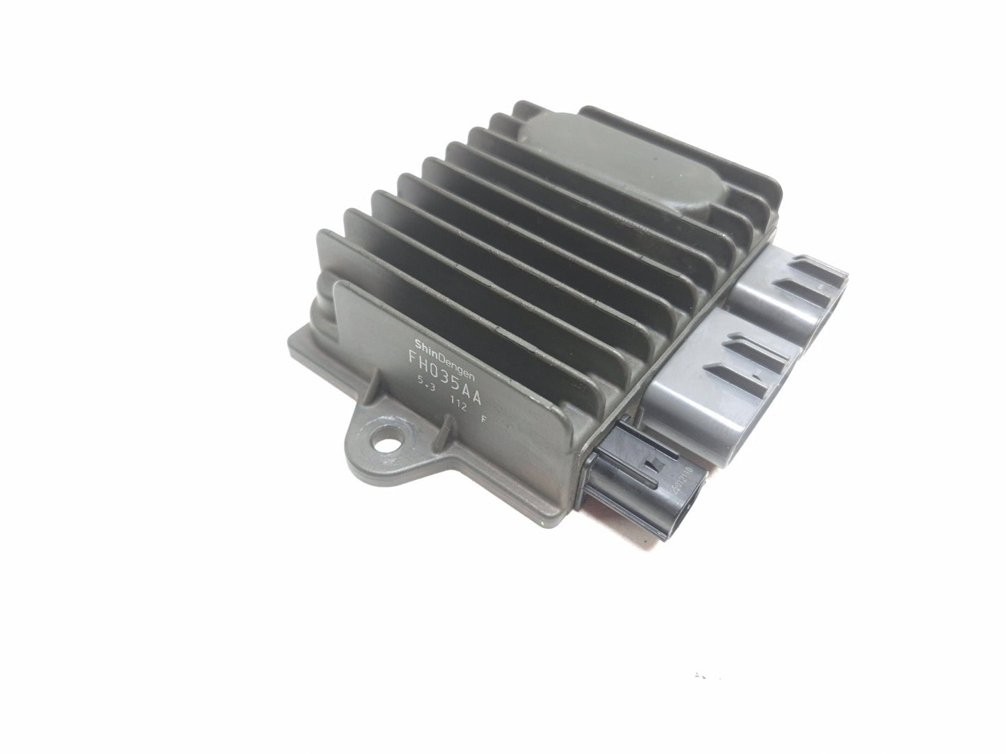 2025 Yamaha Xsr900 Voltage Regulator OEM