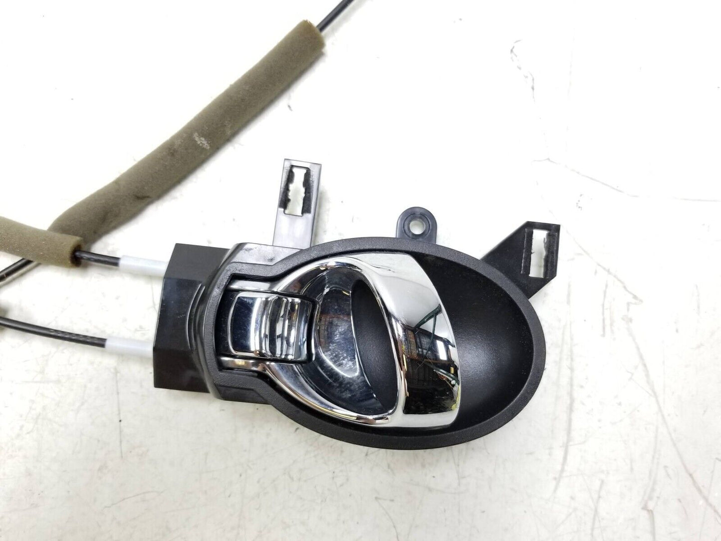 2011-2017 Nissan Juke Door Lock Actuator & Handle Front Passenger Side Rh OEM