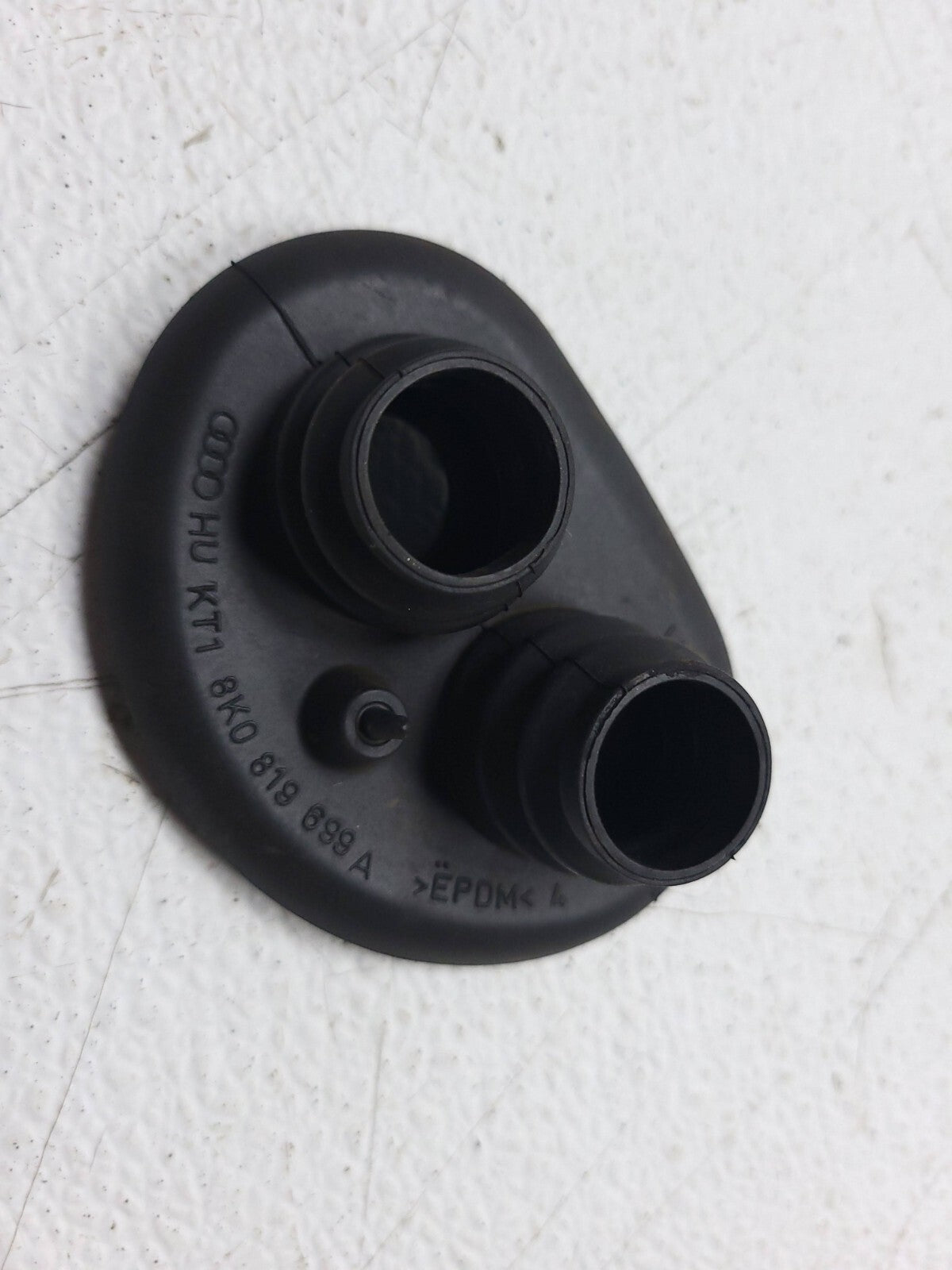 2013 2014 2015 Audi A4 S4 Coolant Hose Pipe Grommet Double Rubber 8k0819699a OEM