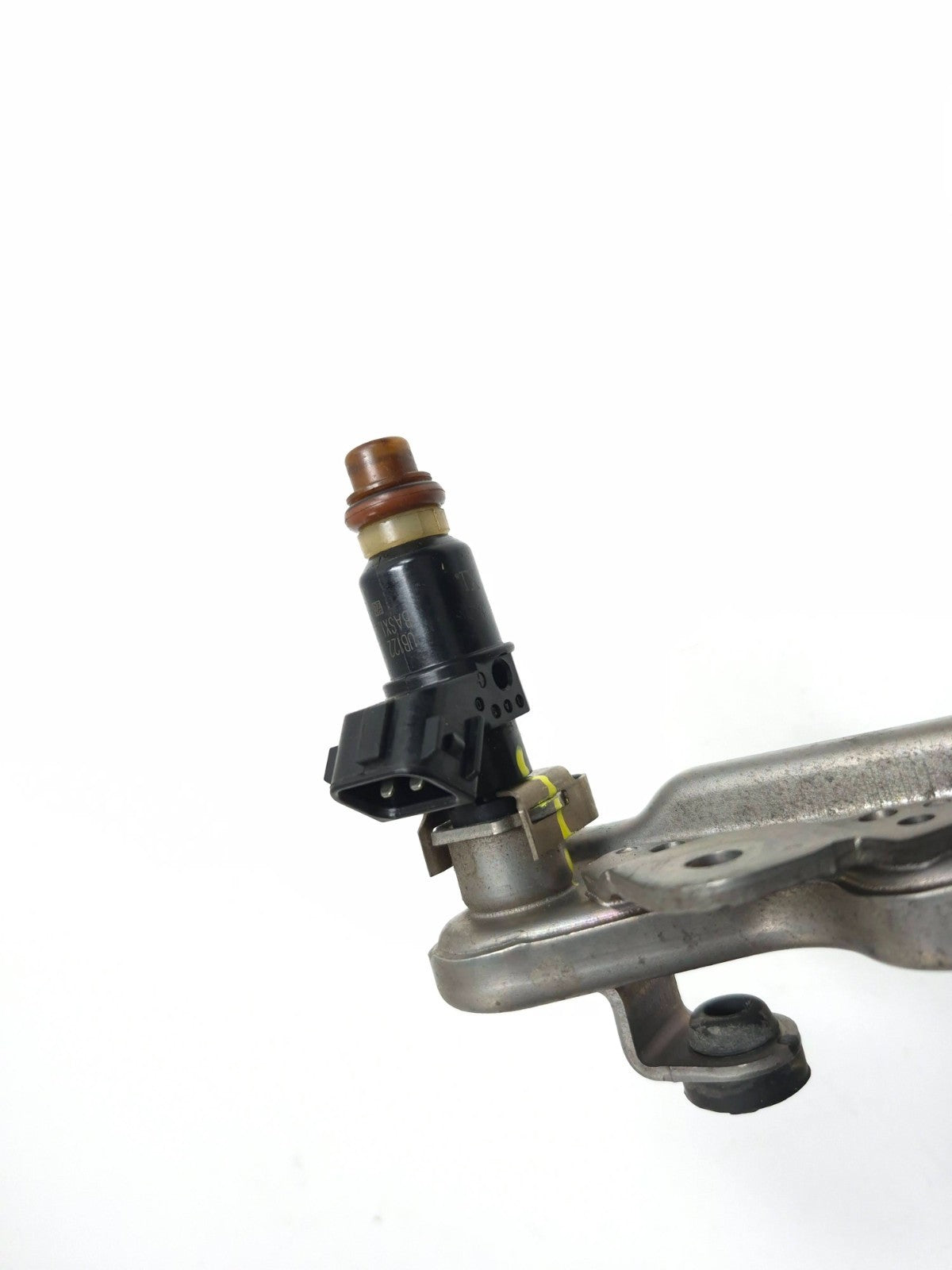 2009 Honda Civic Fuel Rail W/ Injector OEM