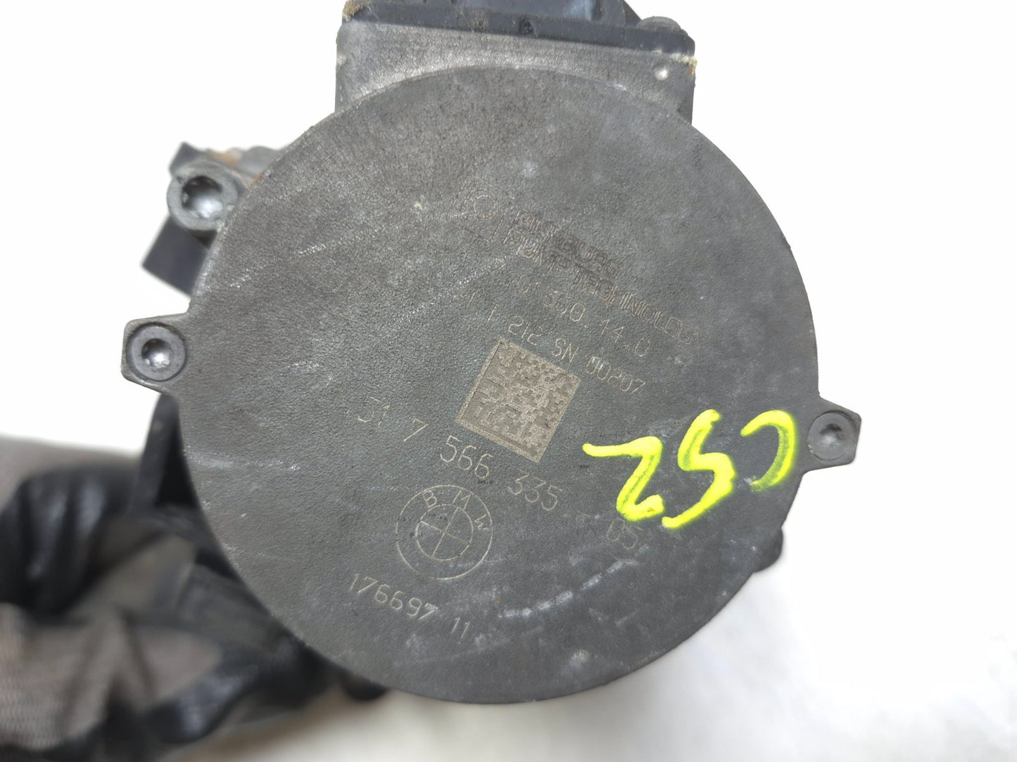 2008 BMW X6 E71 Auxiliary Water Pump OEM