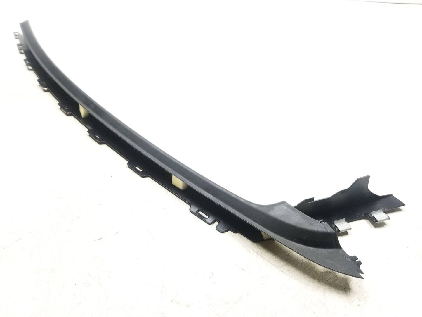 12 - 18 Ford Focus Rear Door Pillar Trim Molding Passenger Side Right OEM