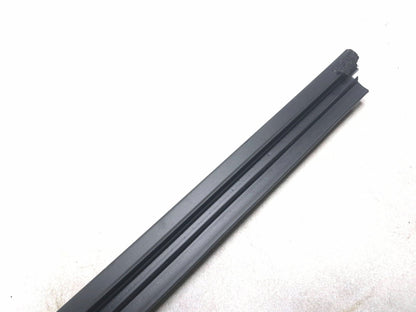 2019 Hyundai Kona Rear Door Weatherstrip Seal Passenger Side Right 2pcs OEM