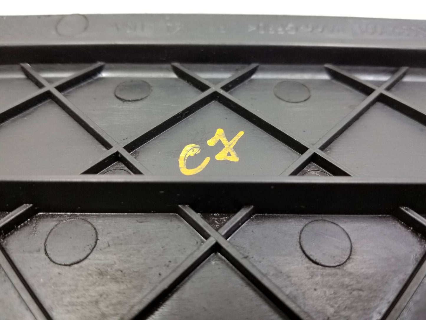 2007 - 2013 BMW X5 X6 E70 Upper & Lower Radiator Carrier Cover 4pcs 3.0l OEM