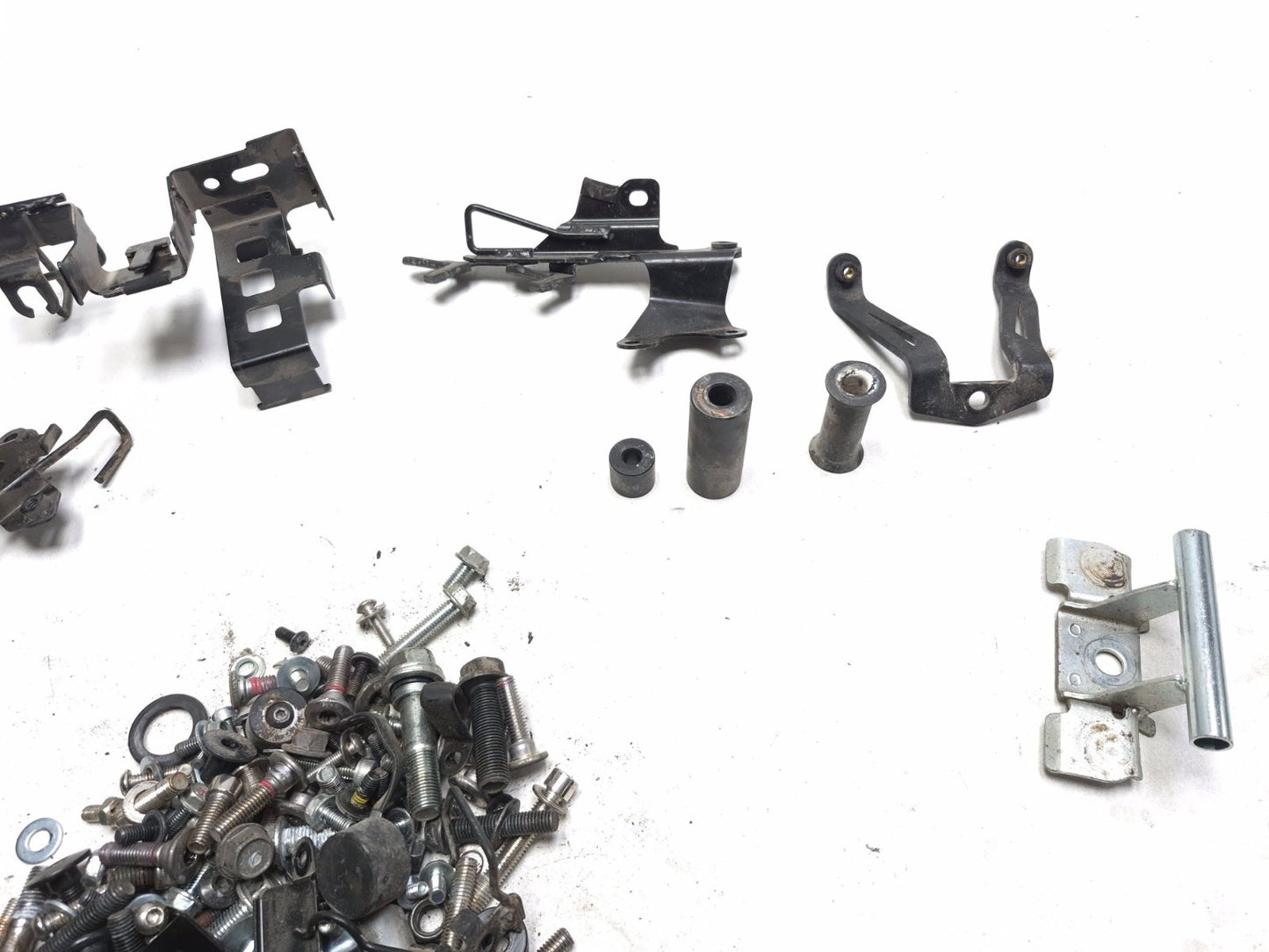 2017 Kawasaki Vulcan S En650c Misc Bolt & Hardware Bracket OEM