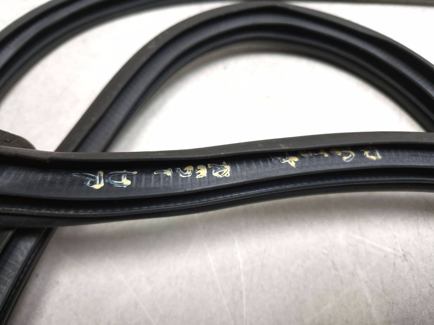2014 Hyundai Sonata Rear Door Weatherstrip Seal Driver Side Left 2pcs OEM