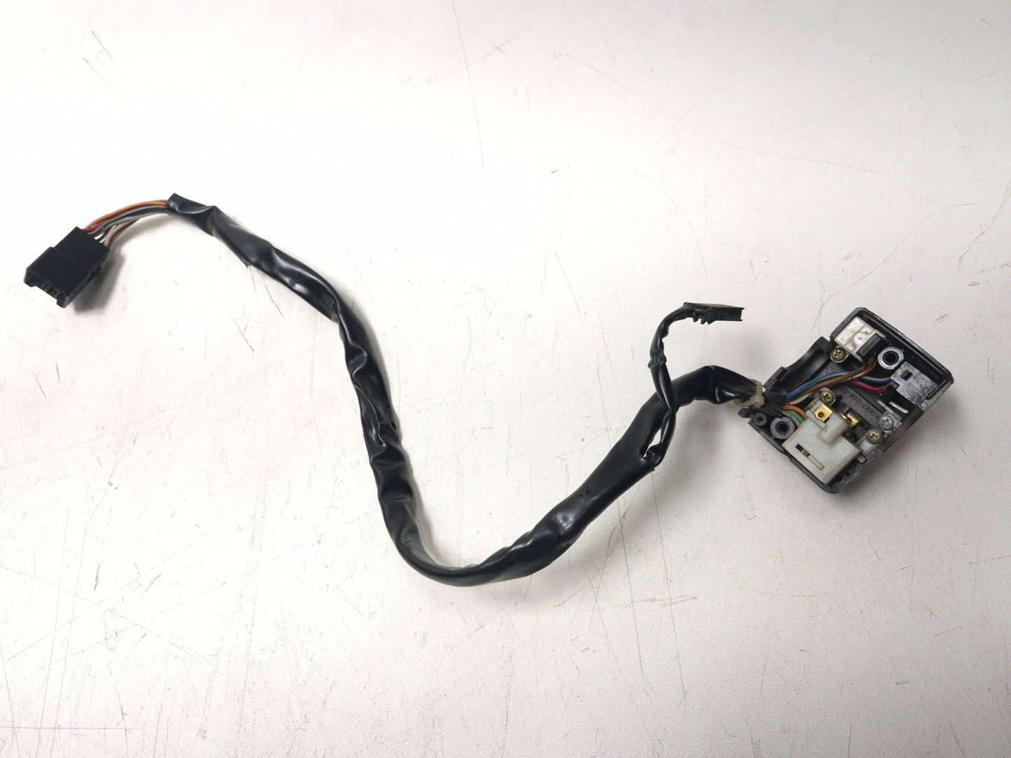 2005 Kawasaki Ninja Zx10r Left Handlebar Switch *for Parts* OEM
