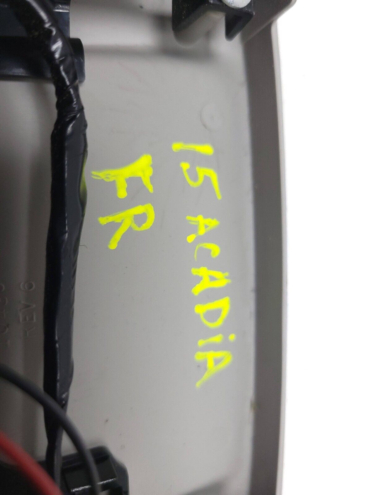 13 14 15 16 GMC Acadia Overhead Dome Light Lamp Front OEM