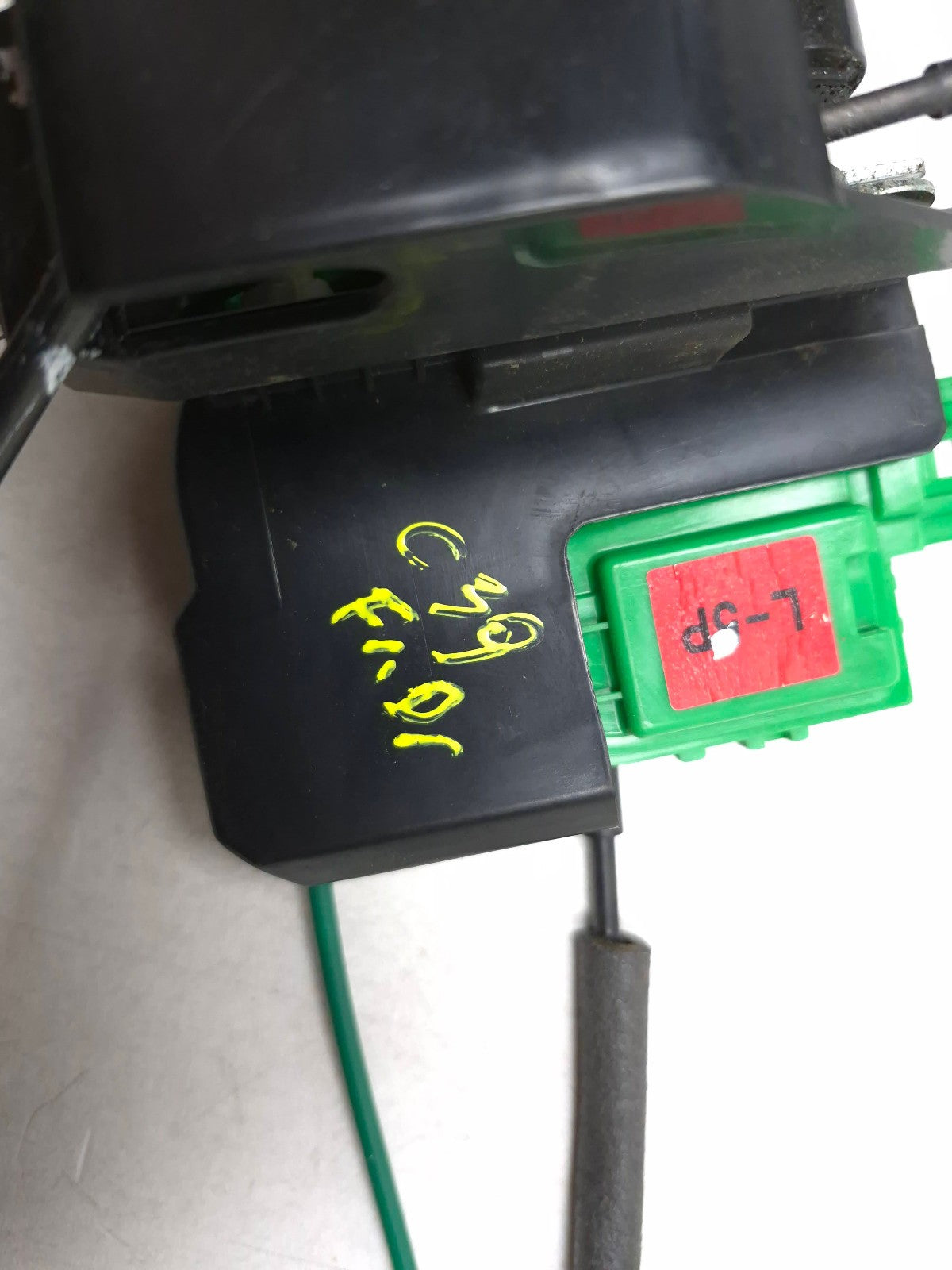 2014 Hyundai Accent Driver Front Left Door Lock Actuator OEM