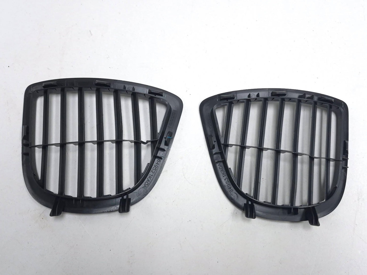 2015 Nissan Juke Trunk Air Vent Pair OEM