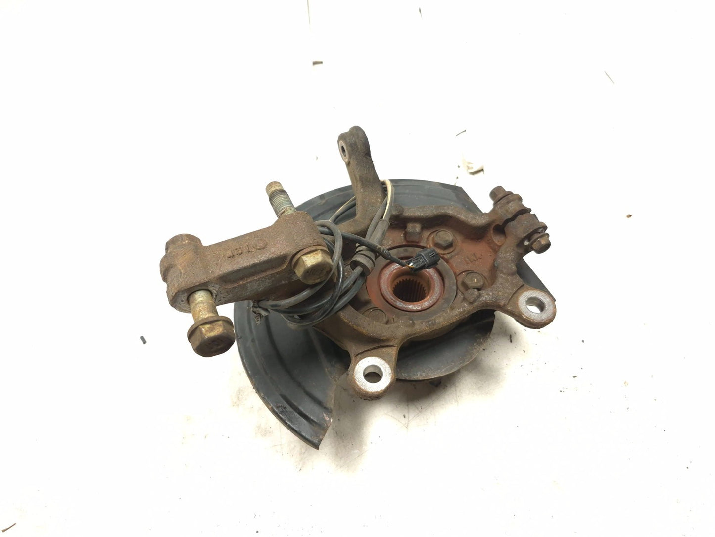 2012 Nissan Leaf Front Spindle Knuckle Wheel Hub Passenger Side Right OEM