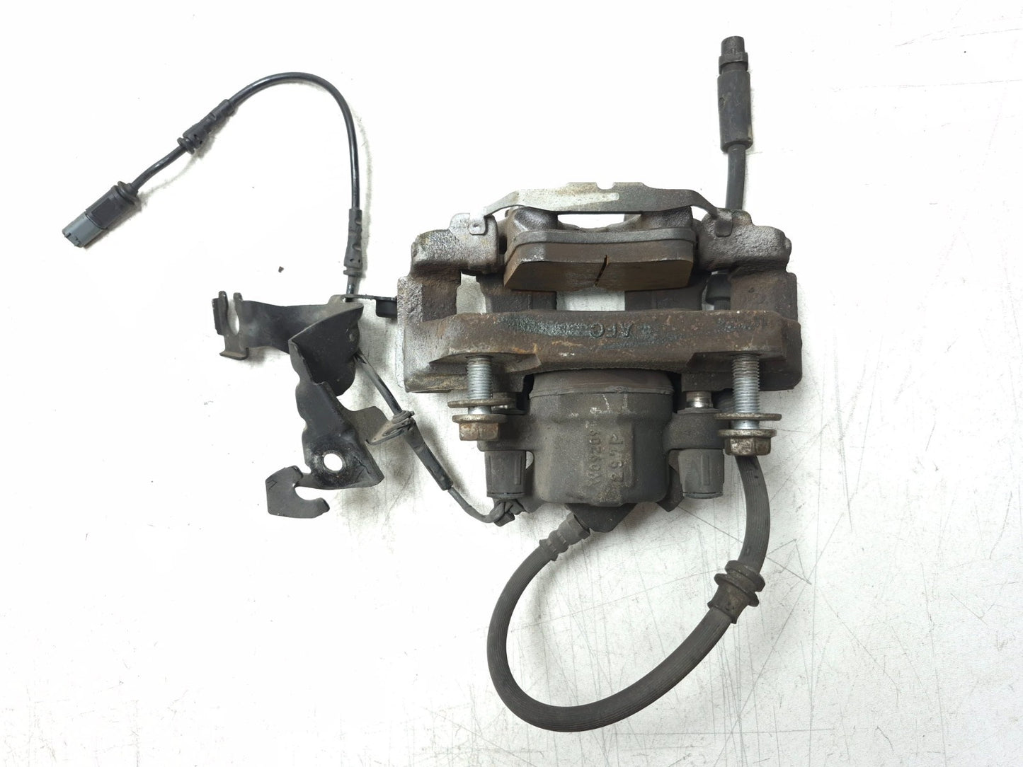 2013 BMW 328ix Front Brake Caliper Left & Right Pair Oem✅