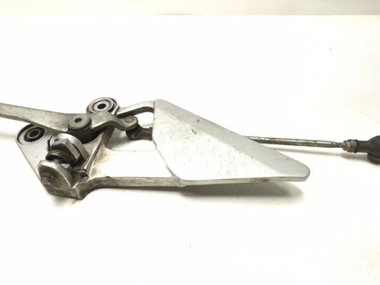 2004 Yamaha Fz6 S Gear Shift Lever W/ Left Footrest Bracket Assy OEM