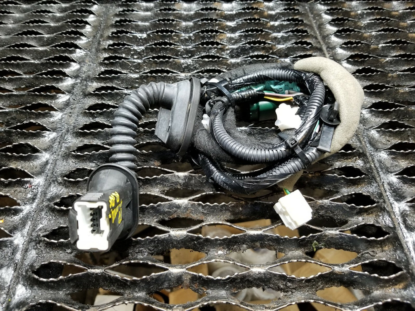 16 17 18 Nissan Sentra Rear Left Driver Side Door Wire Harness OEM 40k