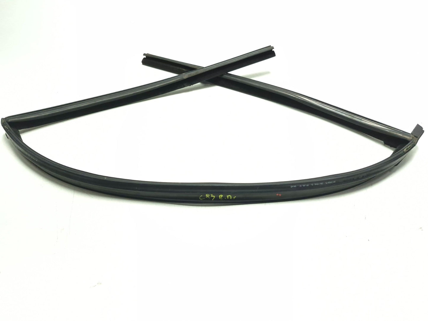 2011 BMW 750li Rear Door Weatherstrip Seal Left & Right 3 Pcs OEM